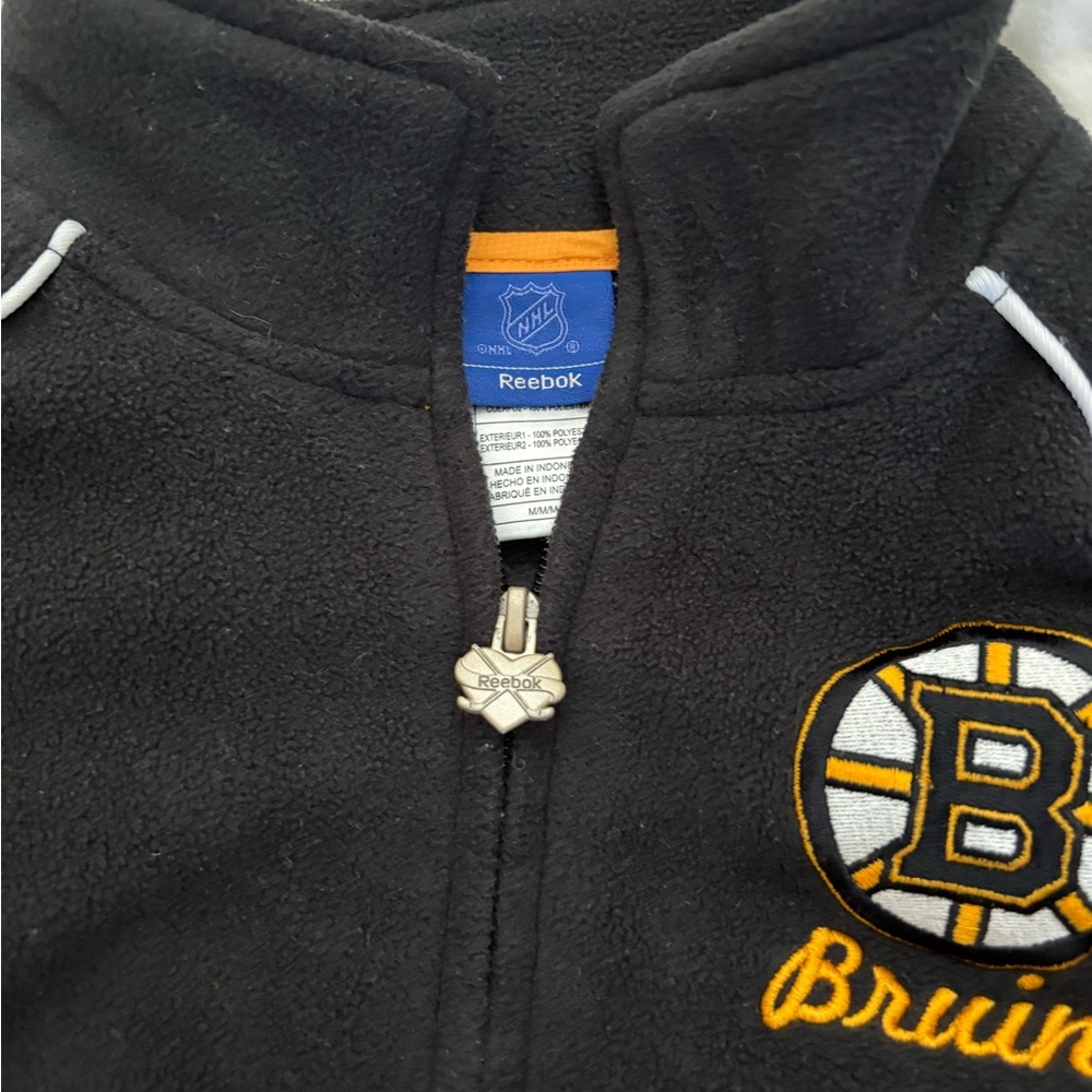 Reebok Black and Gold Bruins Women's fleece Jacket - Picture 4 of 5